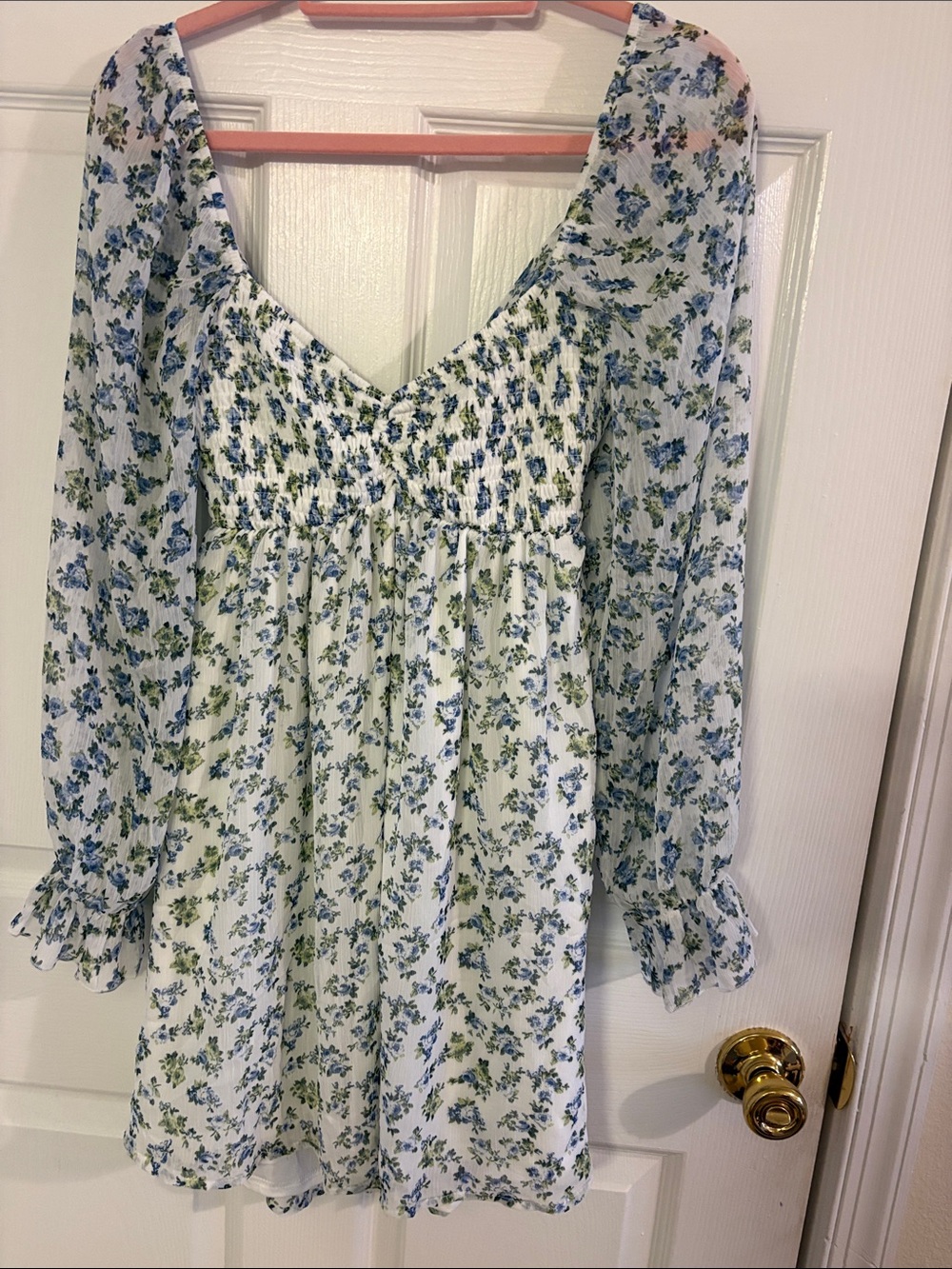 Thirty Thirty White Blue Floral Smocked Mini Dress M